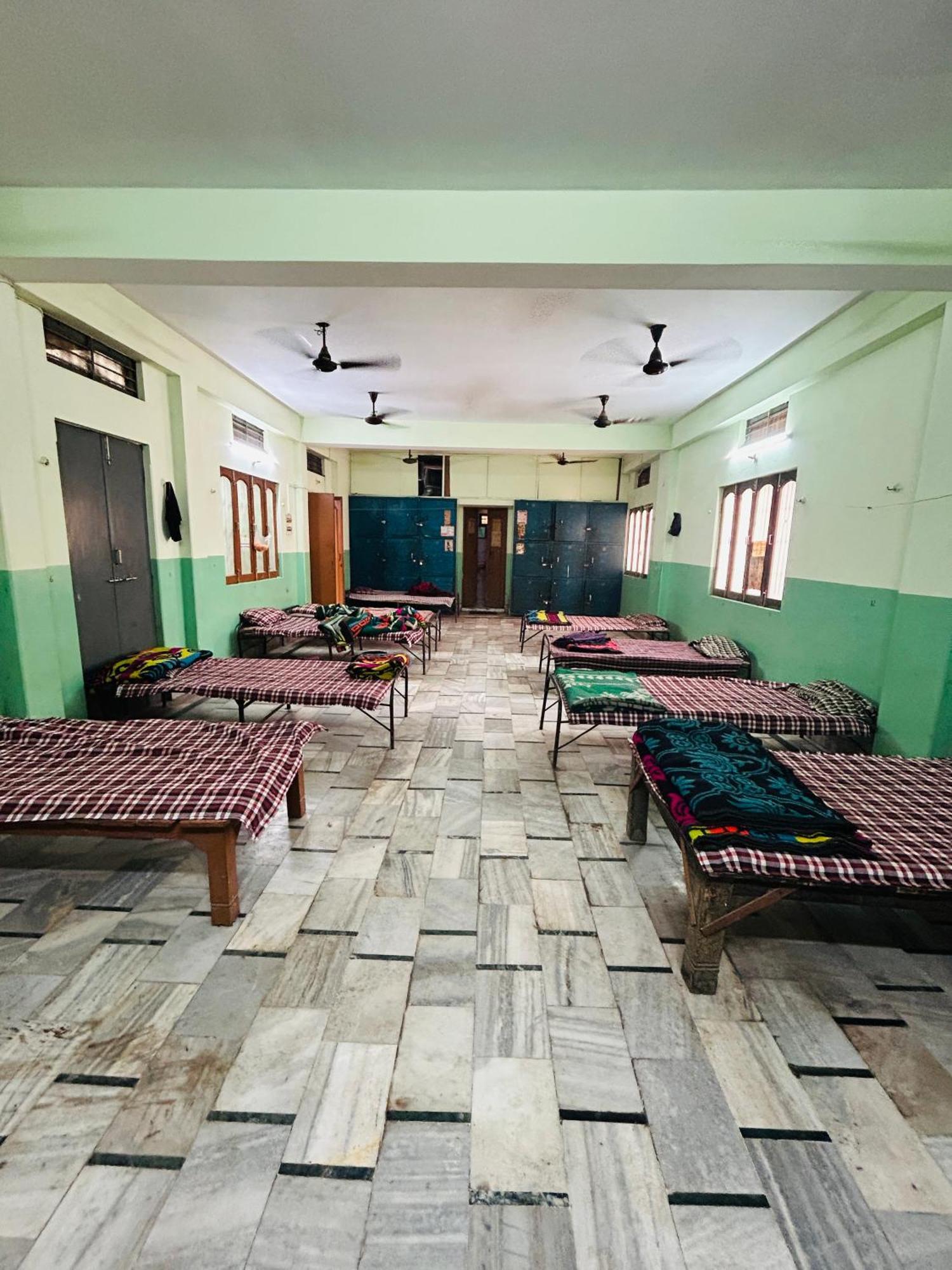 Satsang Lodge Benares Buitenkant foto