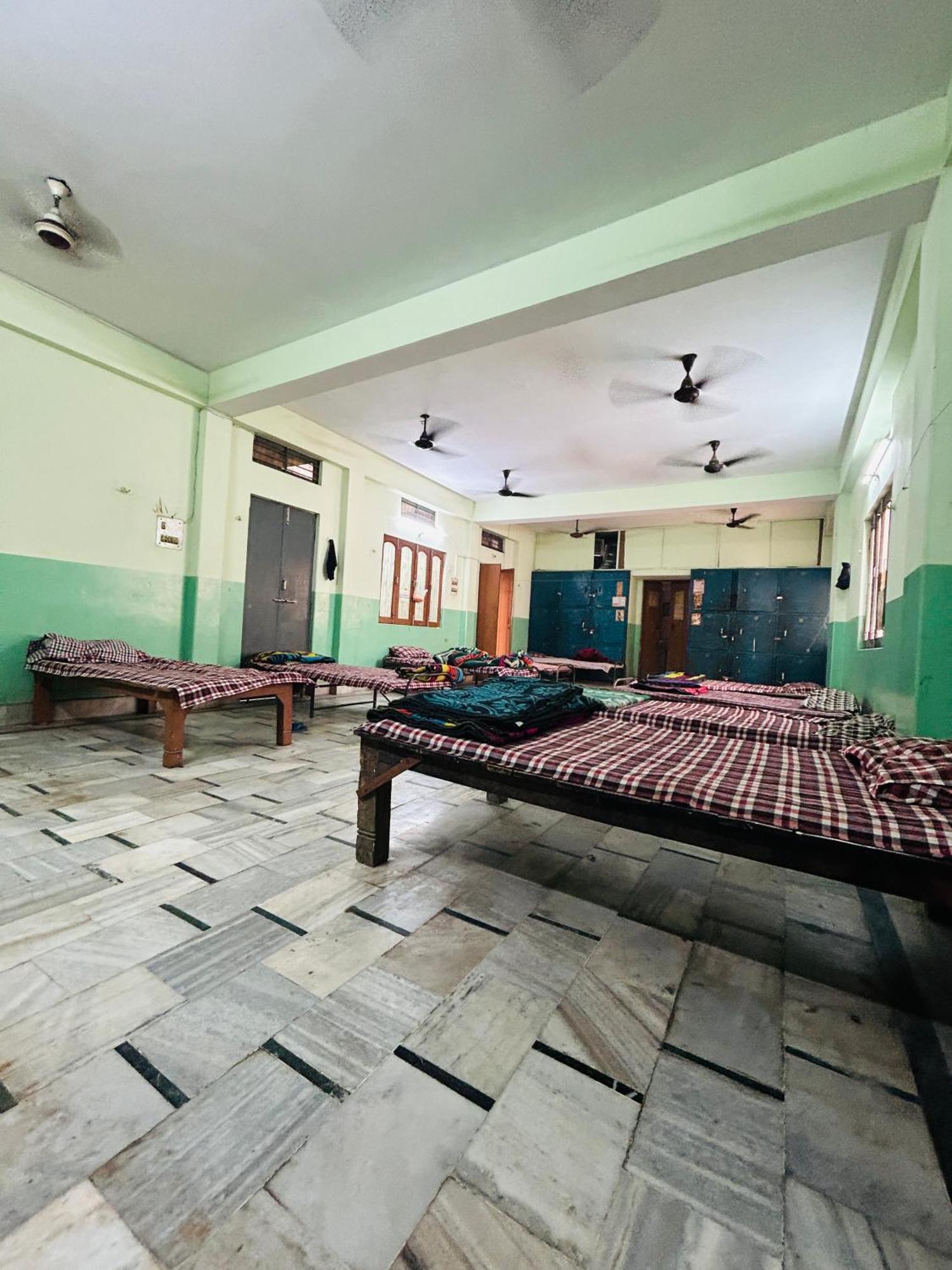 Satsang Lodge Benares Buitenkant foto